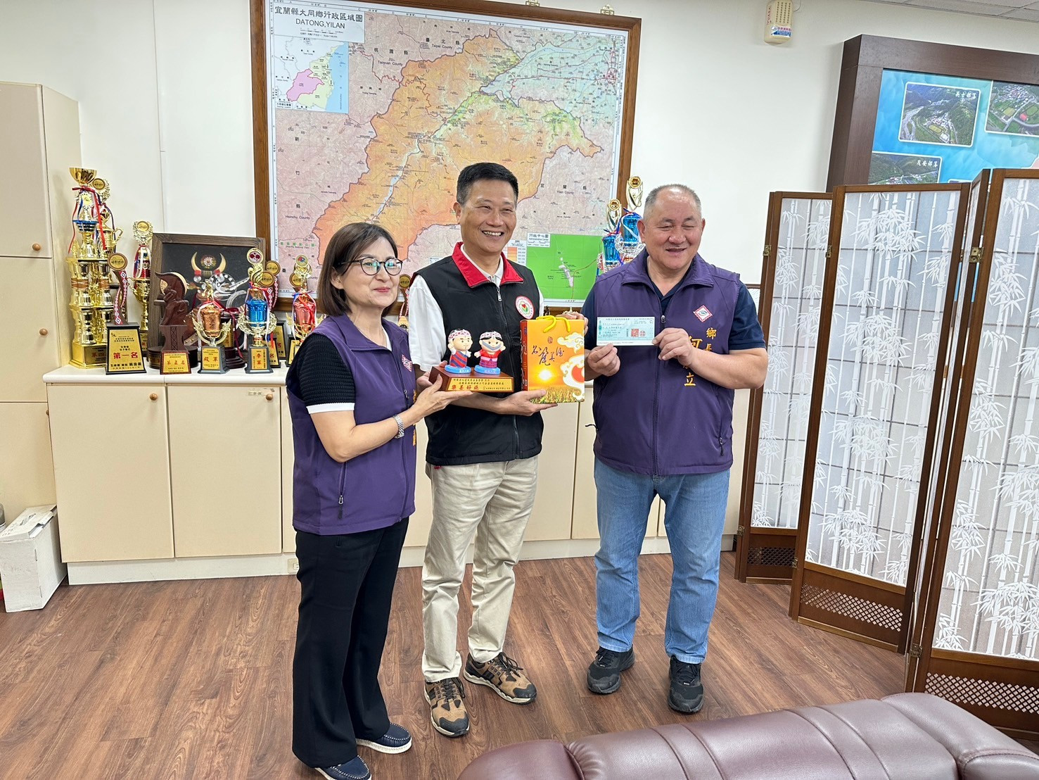 113/4/30施棺到宜蘭縣大同鄉30萬元